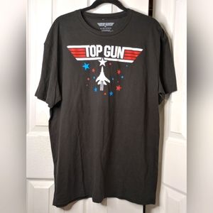 NWOT TOP GUN T-SHIRT